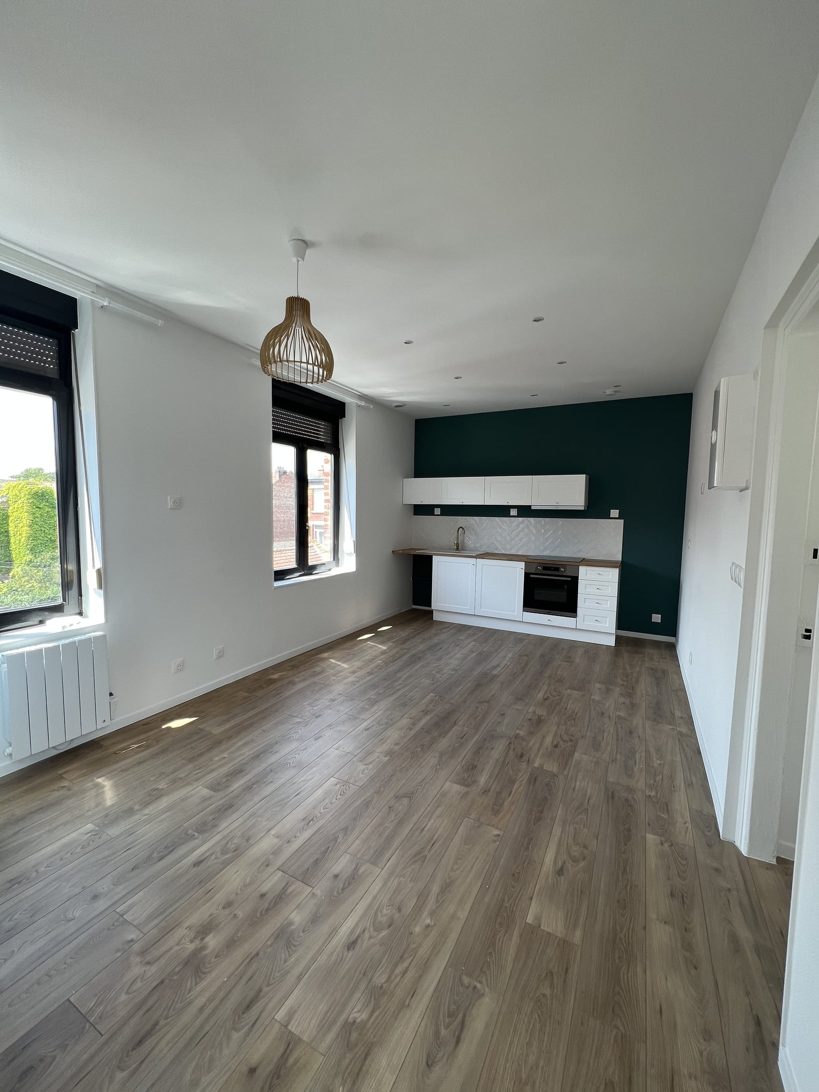 Friedland : 2ème gauche, T2 35 m² - après rénovation (1/4)