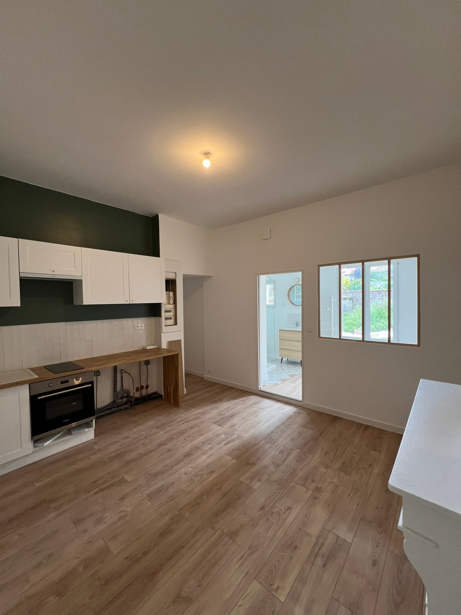 Prieuré : RDC jardin, T1 Bis 27 m²